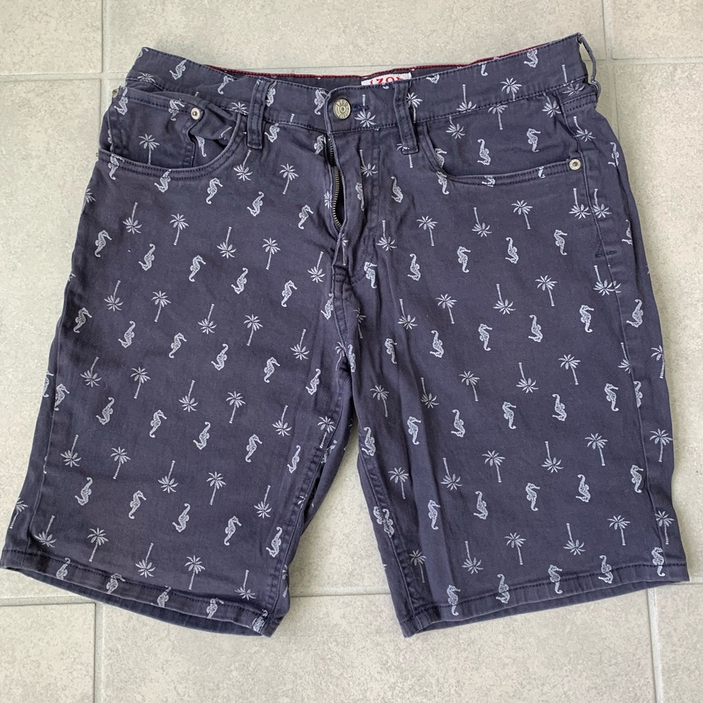 Men Izod Palm Tree and Seahorse Shorts Size 32 - Picture 2 of 6